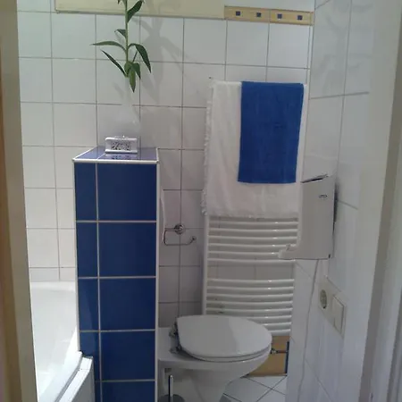 Romantic לינה וארוחת בוקר *